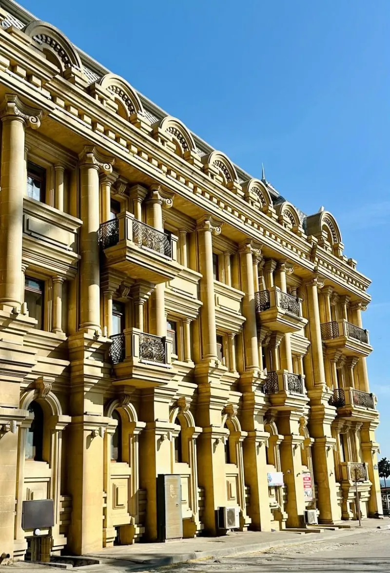 Satılır 3 otaqlı Mənzil Köhnə tikili 85 m² Bayıl - şəkil 2