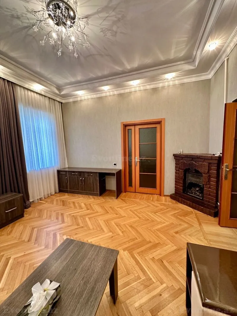 Satılır 3 otaqlı Mənzil Köhnə tikili 85 m² Bayıl - şəkil 5
