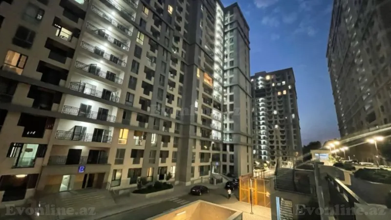 Satılır 3 otaqlı Mənzil Yeni tikili 126 m² Xətai r.