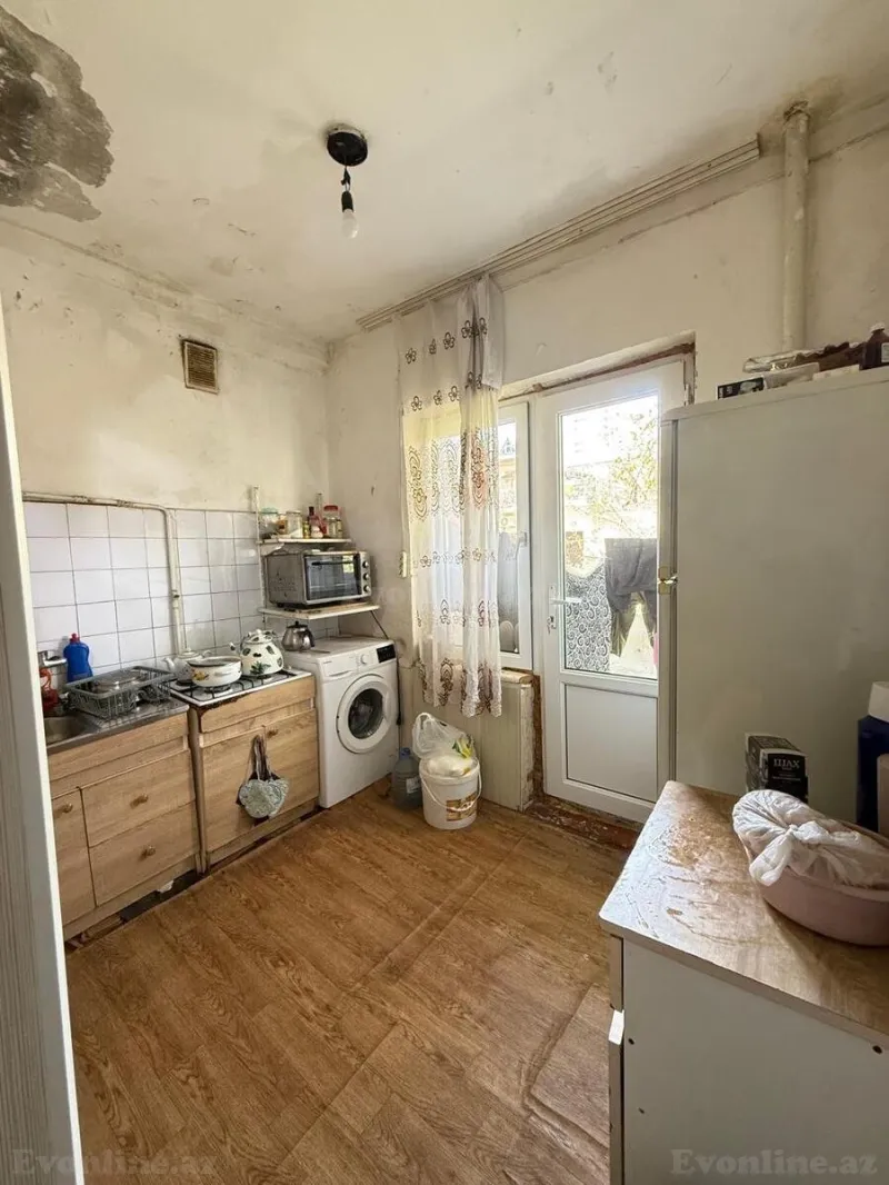 Satılır 2 otaqlı Mənzil Köhnə tikili 60 m² Yeni Yasamal - şəkil 6