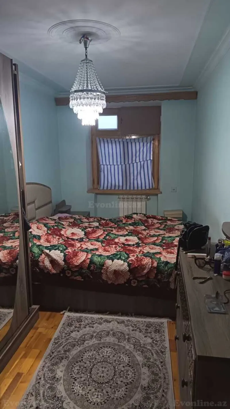 Satılır 3 otaqlı Mənzil Köhnə tikili 50 m² Elmlər Akademiyası m. - şəkil 4