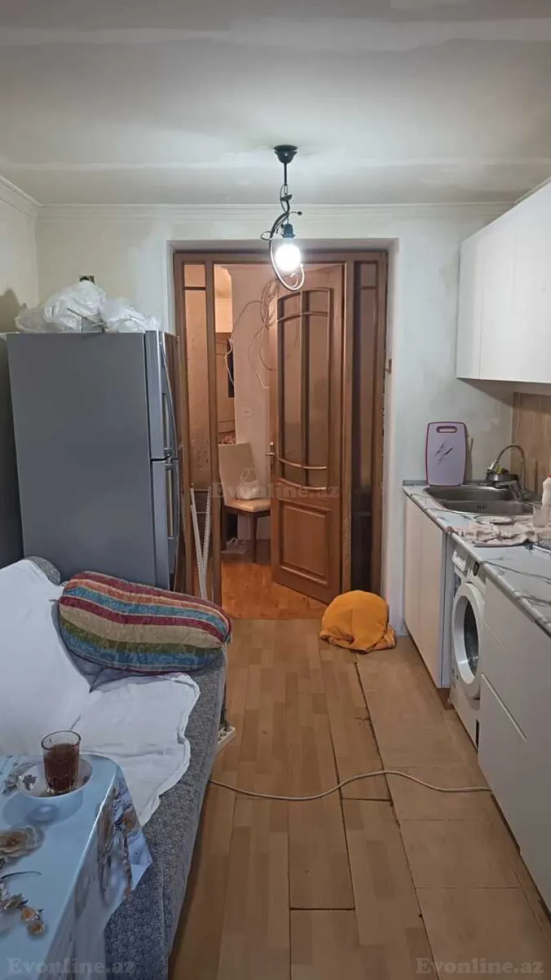 Satılır 3 otaqlı Mənzil Köhnə tikili 50 m² Elmlər Akademiyası m. - şəkil 11