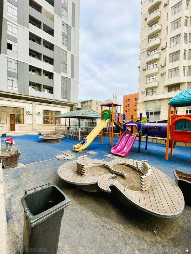 Satılır 3 otaqlı Mənzil Yeni tikili 137 m² İnşaatçılar m. - şəkil 18