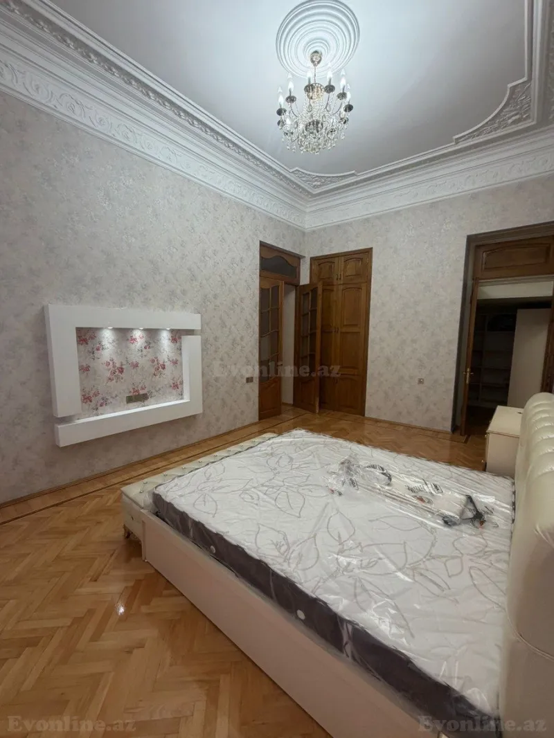 Kirayə verilir 3 otaqlı Mənzil Yeni tikili 150 m² Sahil m. - şəkil 5