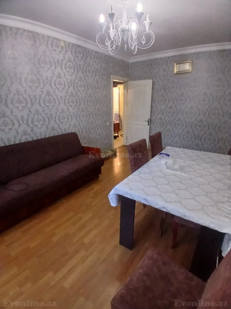Satılır 2 otaqlı Mənzil Köhnə tikili 70 m² 8-ci mikrorayon - şəkil 4