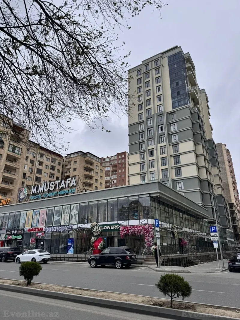 Kirayə verilir 3 otaqlı Mənzil Yeni tikili 100 m² Nəsimi r.