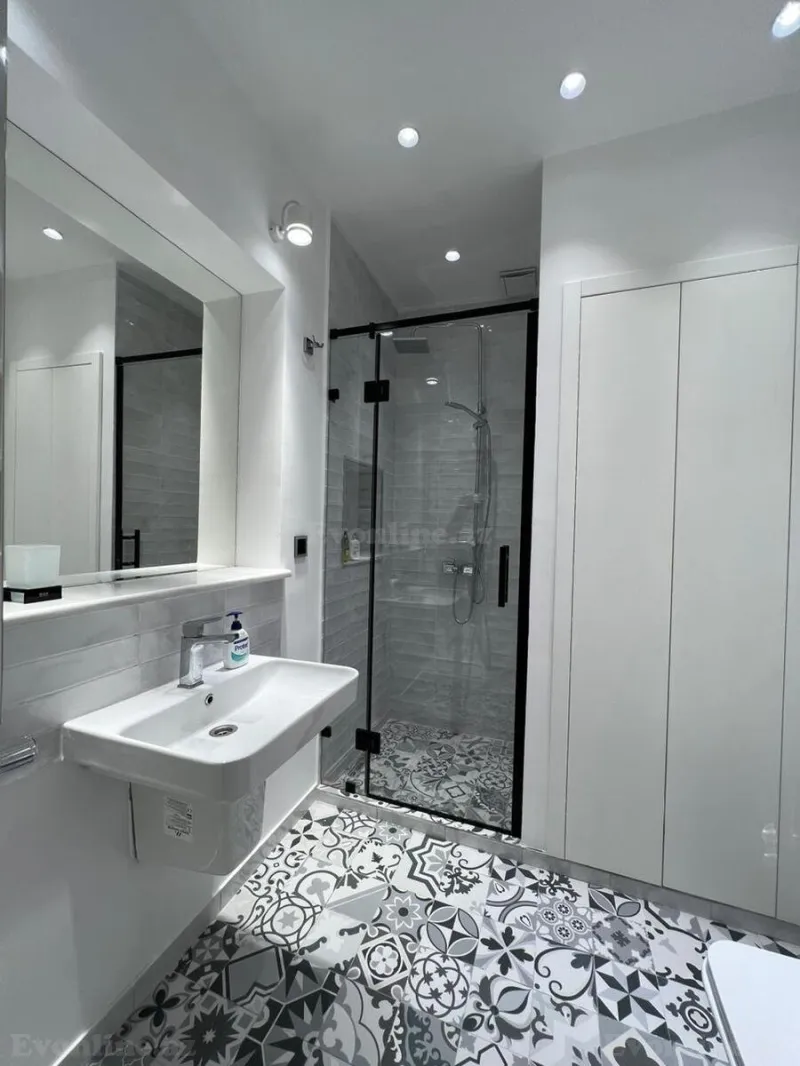 Kirayə verilir 2 otaqlı Mənzil Yeni tikili 80 m² Xətai m. - şəkil 10