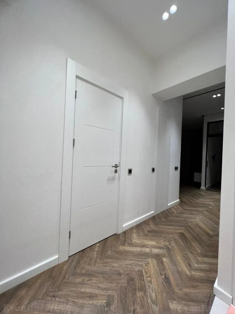 Kirayə verilir 2 otaqlı Mənzil Yeni tikili 80 m² Xətai m. - şəkil 12