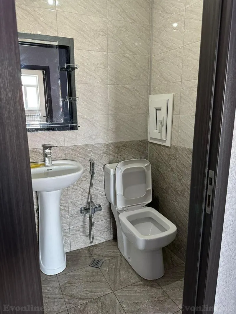 Kirayə verilir 4 otaqlı Mənzil Yeni tikili 180 m² 4-cü mikrorayon - şəkil 8