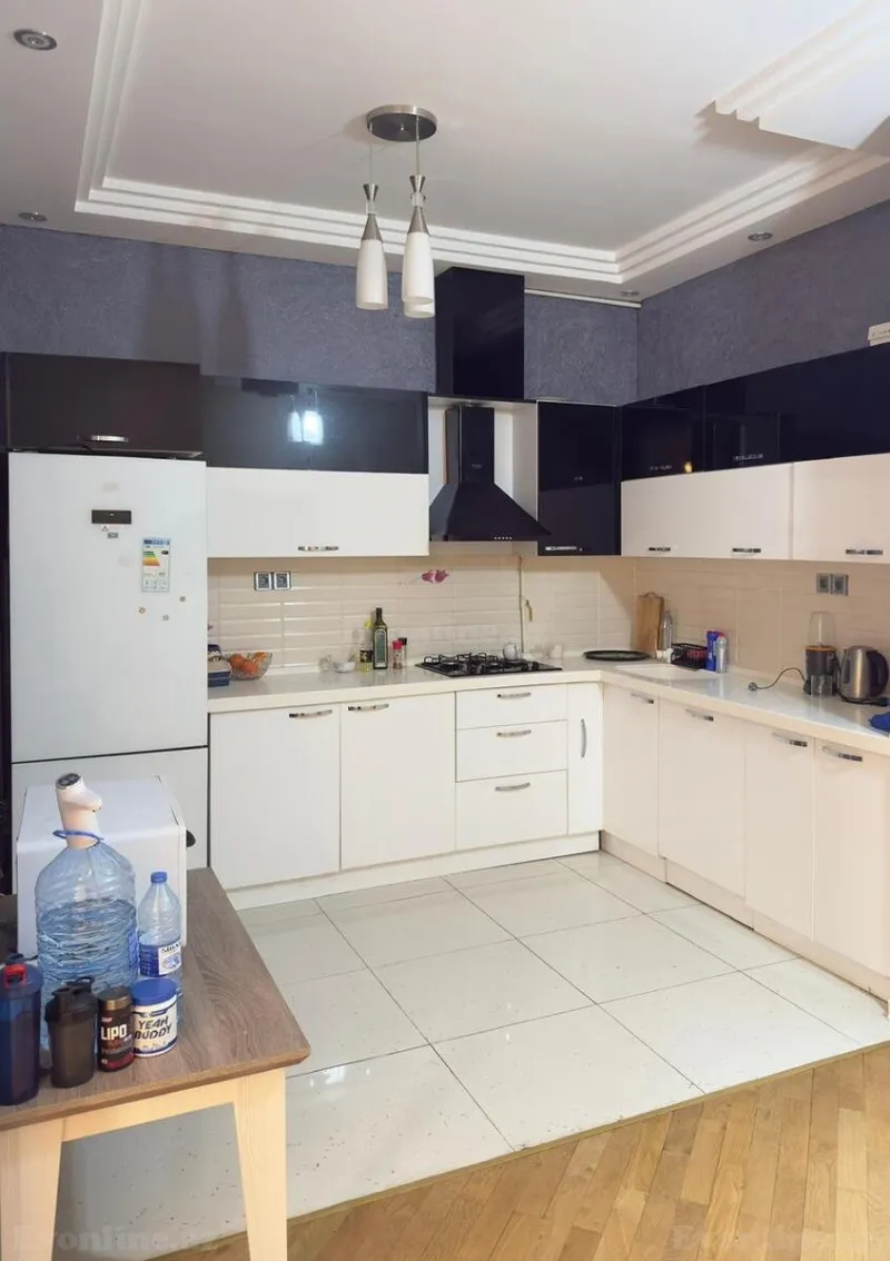 Satılır 3 otaqlı Mənzil Köhnə tikili 80 m² Elmlər Akademiyası m. - şəkil 5