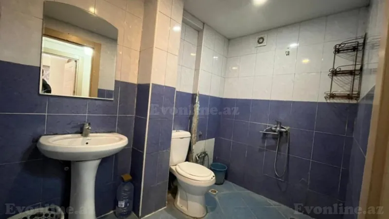 Satılır 2 otaqlı Mənzil Köhnə tikili 45 m² Gənclik m. - şəkil 13