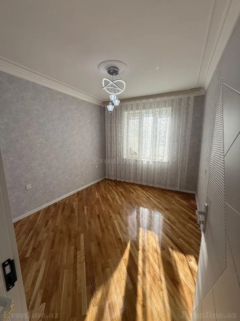 Satılır 2 otaqlı Mənzil Köhnə tikili 65 m² 9-cu mikrorayon - şəkil 4