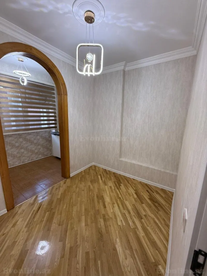 Satılır 2 otaqlı Mənzil Köhnə tikili 65 m² 9-cu mikrorayon - şəkil 6