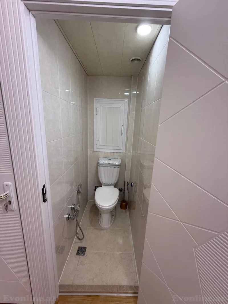 Satılır 2 otaqlı Mənzil Köhnə tikili 65 m² 9-cu mikrorayon - şəkil 12