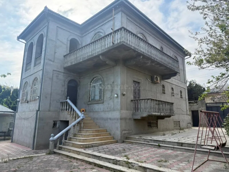 Satılır 9 otaqlı Həyət evi 470 m² Bakıxanov