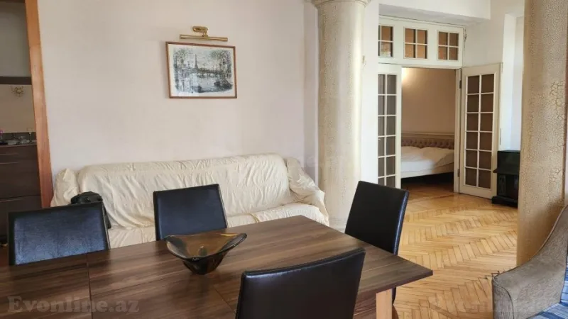 3 otaqlı Mənzil 90 m² Nərimanov r. Kirayə verilir