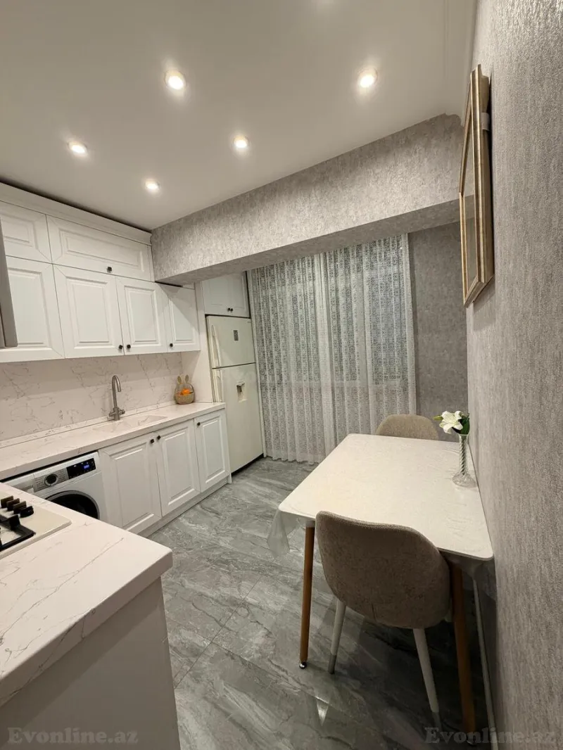 Satılır 3 otaqlı Mənzil Köhnə tikili 85 m² Sabunçu r. - şəkil 9