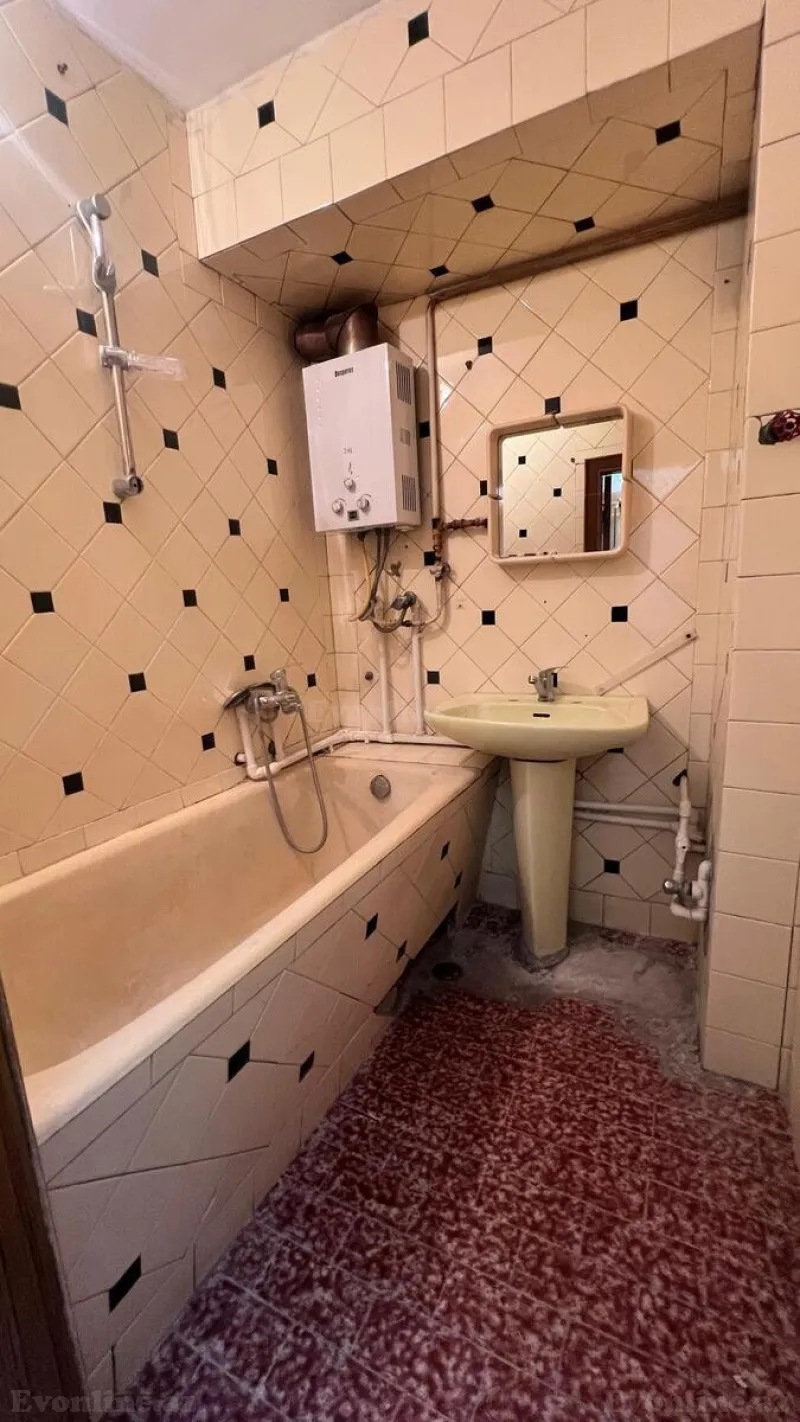 Kirayə verilir 3 otaqlı Mənzil Köhnə tikili 90 m² Səbail r. - şəkil 7