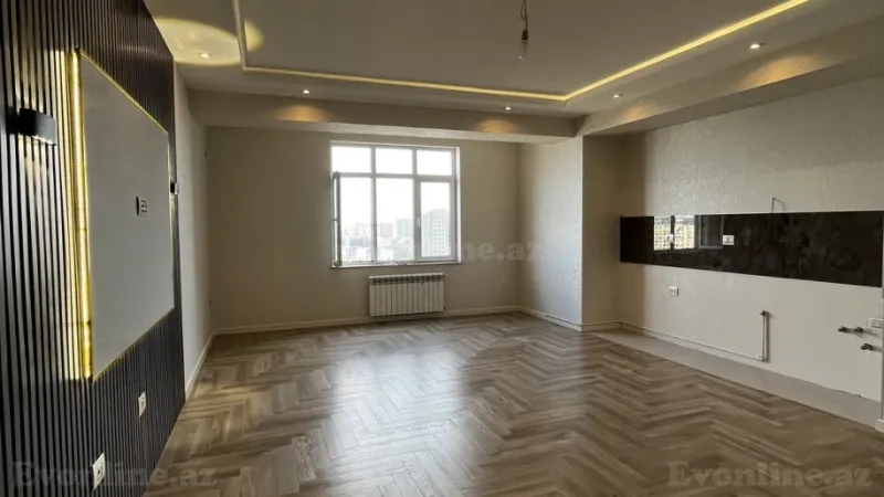 3 otaqlı Mənzil 110 m² 4-cü mikrorayon Satılır