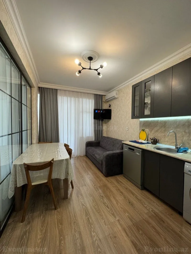 2 otaqlı Mənzil 53 m² Xətai r. Satılır