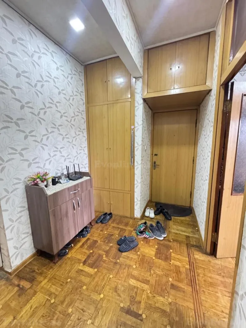 Satılır 3 otaqlı Mənzil Köhnə tikili 80 m² Həzi Aslanov m. - şəkil 9