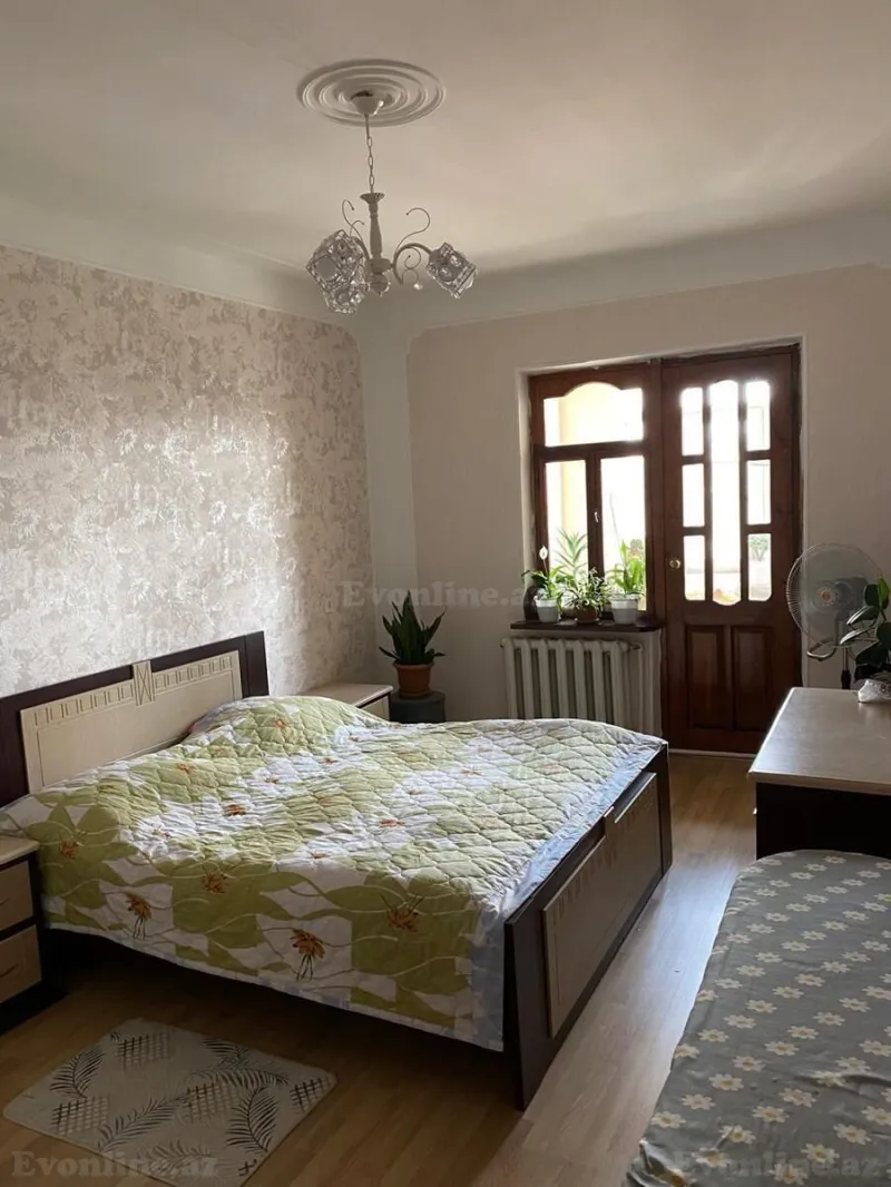 Satılır 3 otaqlı Mənzil Köhnə tikili 100 m² Biləcəri - şəkil 2