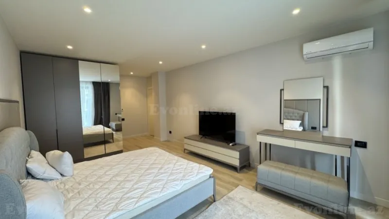 Kirayə verilir 3 otaqlı Mənzil Yeni tikili 140 m² Sabunçu r. - şəkil 7