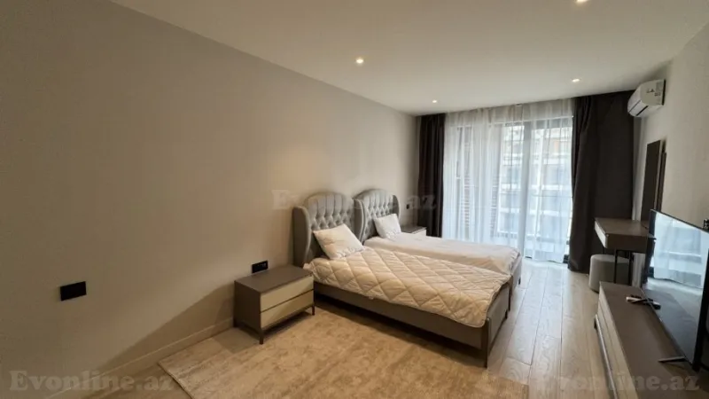 Kirayə verilir 3 otaqlı Mənzil Yeni tikili 140 m² Sabunçu r. - şəkil 10