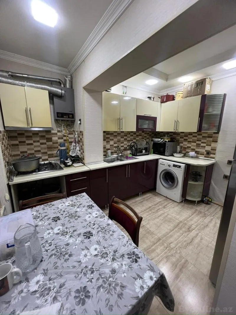 Satılır 3 otaqlı Mənzil Köhnə tikili 75 m² Suraxanı r. - şəkil 2