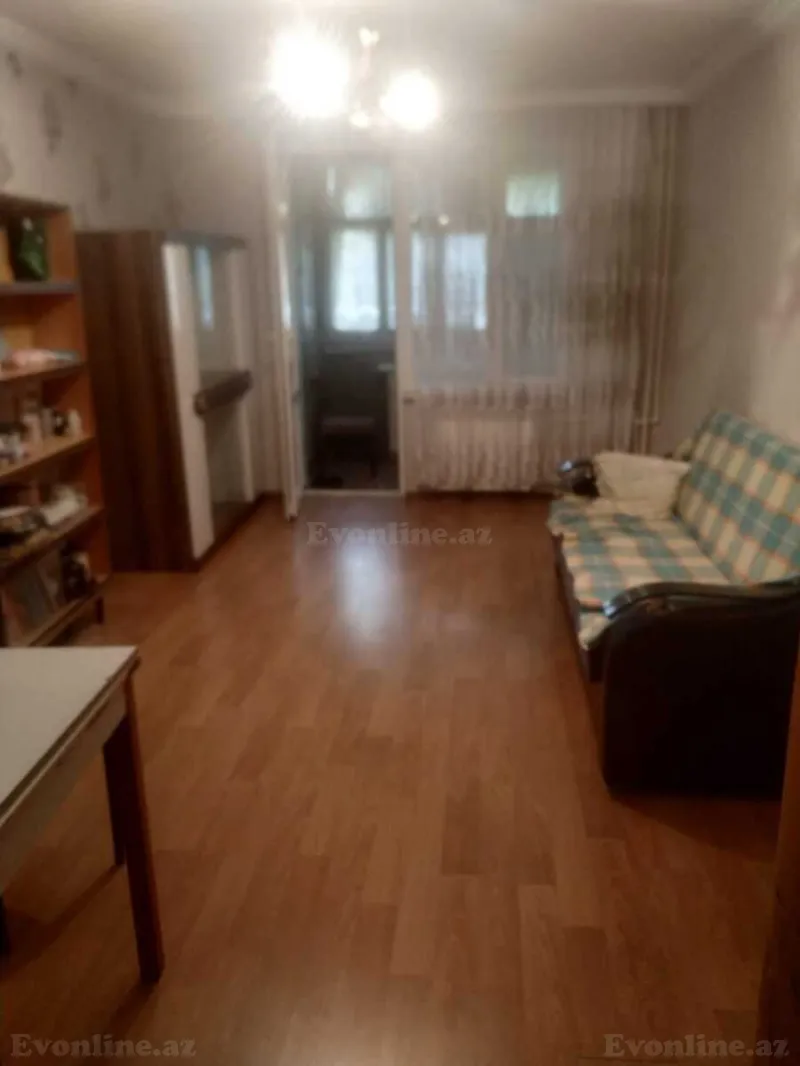 Satılır 3 otaqlı Mənzil Köhnə tikili 75 m² Avtovağzal m. - şəkil 3