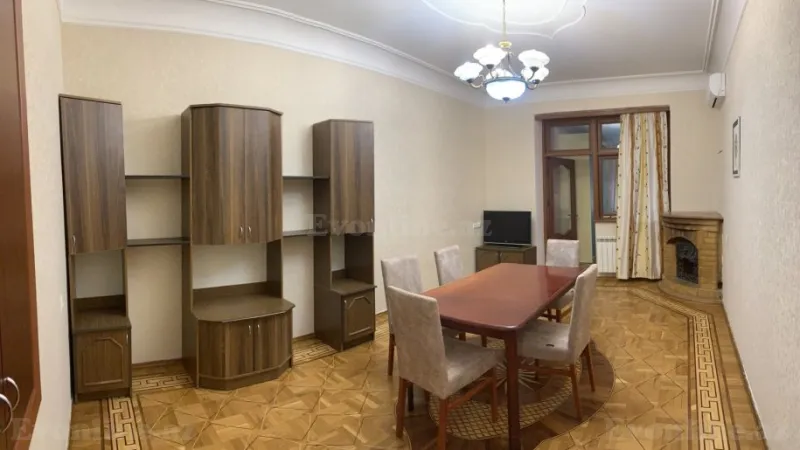 Satılır 2 otaqlı Mənzil Köhnə tikili 65.6 m² Xətai m. - şəkil 2