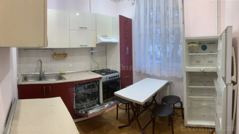 Satılır 2 otaqlı Mənzil Köhnə tikili 65.6 m² Xətai m. - şəkil 4