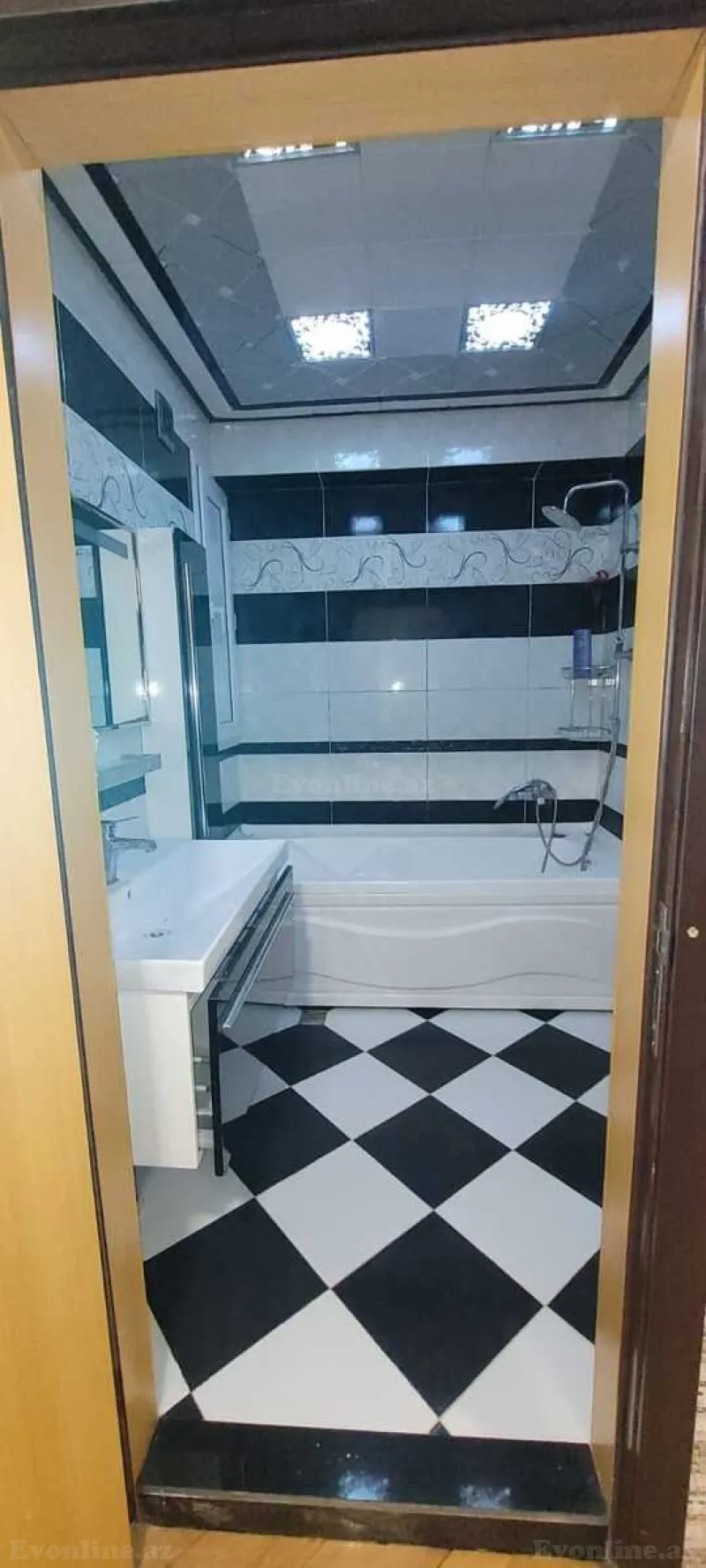 Kirayə verilir 3 otaqlı Mənzil Yeni tikili 117 m² Sabunçu r. - şəkil 6
