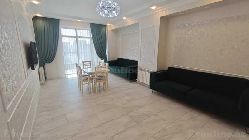 3 otaqlı Mənzil 145 m² 8 Noyabr m. Kirayə verilir