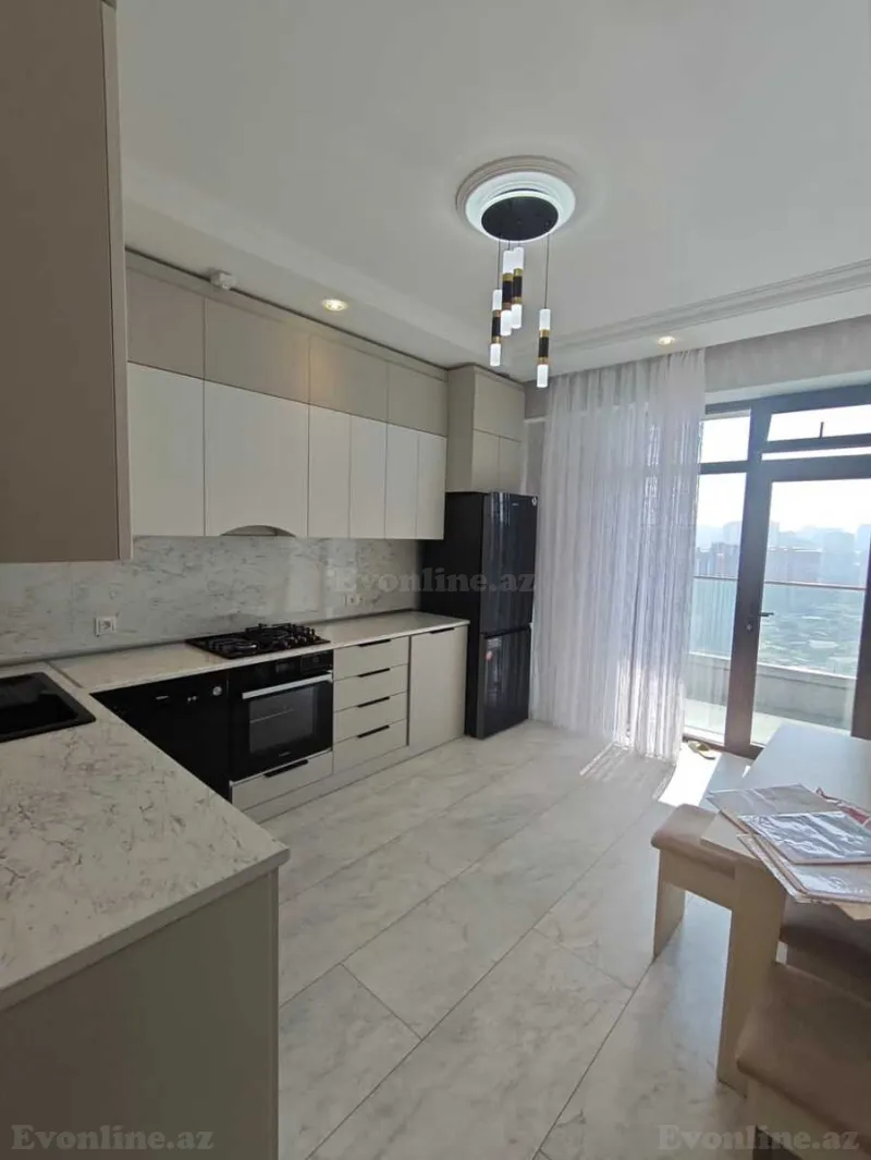Kirayə verilir 3 otaqlı Mənzil Yeni tikili 145 m² 8 Noyabr m. - şəkil 4