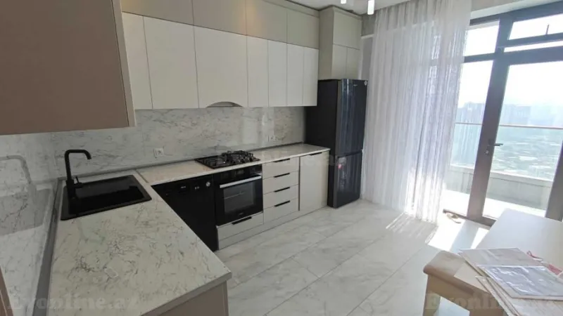 Kirayə verilir 3 otaqlı Mənzil Yeni tikili 145 m² 8 Noyabr m. - şəkil 5