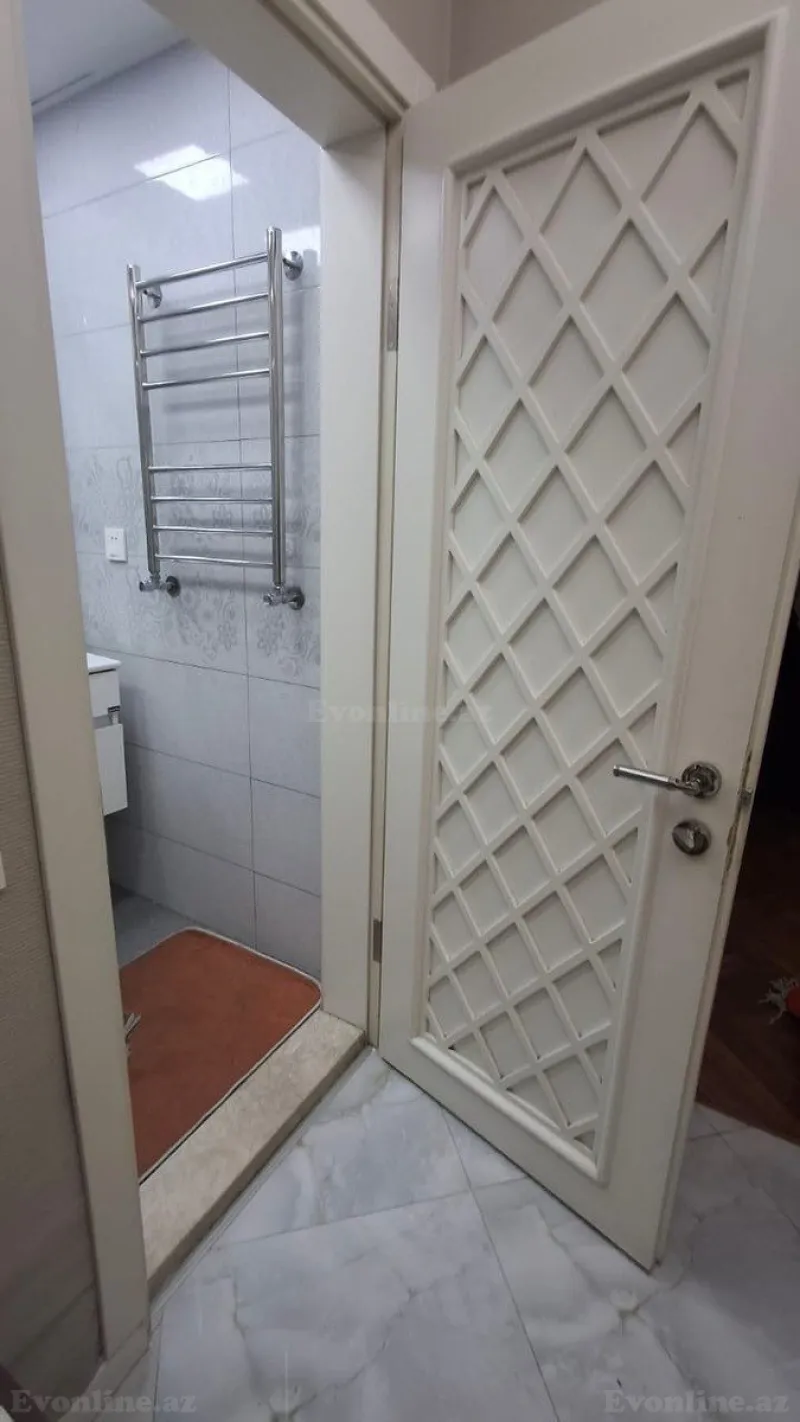 Kirayə verilir 3 otaqlı Mənzil Köhnə tikili 50 m² 2-ci mikrorayon - şəkil 2