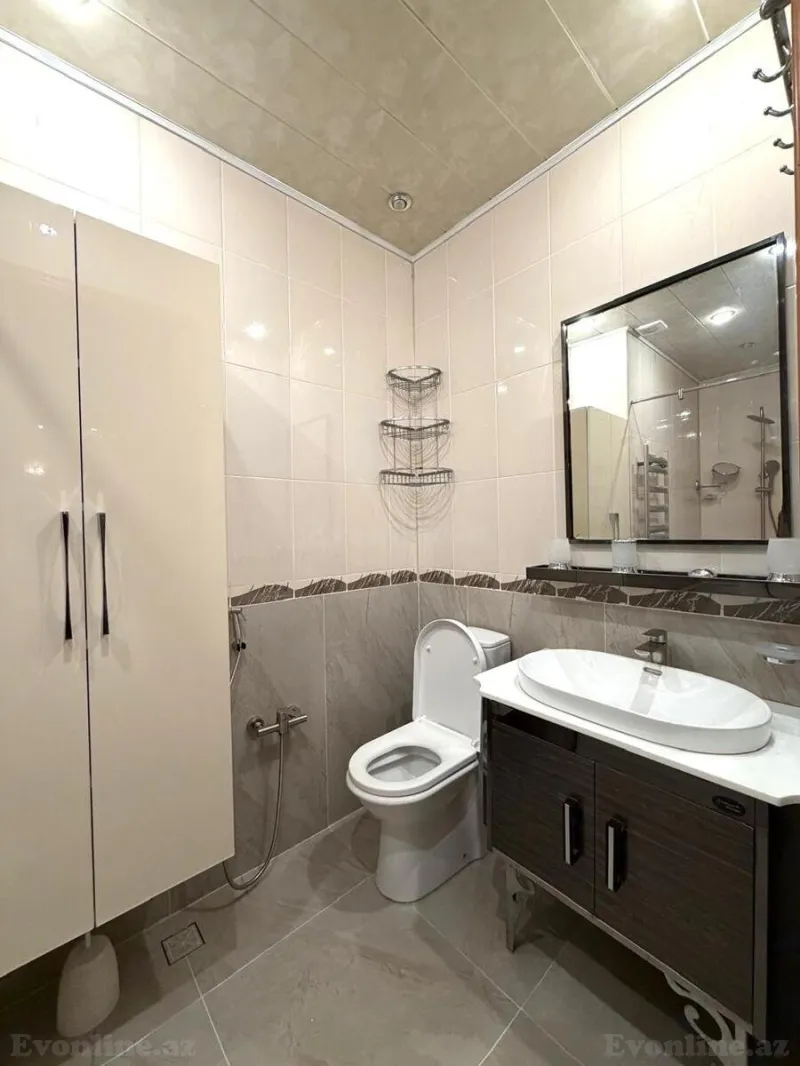 Kirayə verilir 6 otaqlı Mənzil Yeni tikili 240 m² Xətai m. - şəkil 13