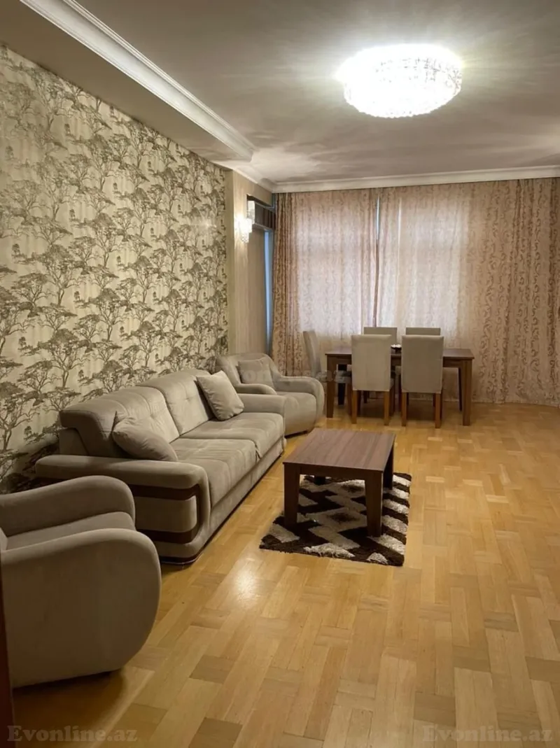 3 otaqlı Mənzil 120 m² Böyükşor Kirayə verilir