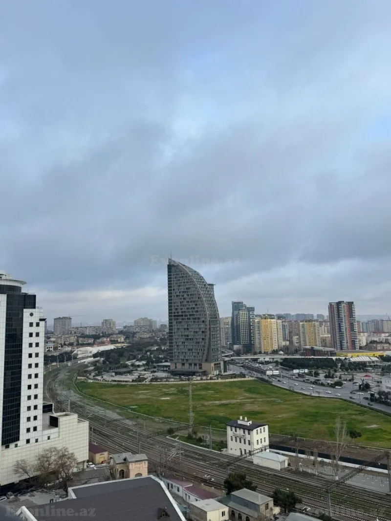 Satılır 4 otaqlı Mənzil Yeni tikili 215 m² Nəriman Nərimanov m. - şəkil 2