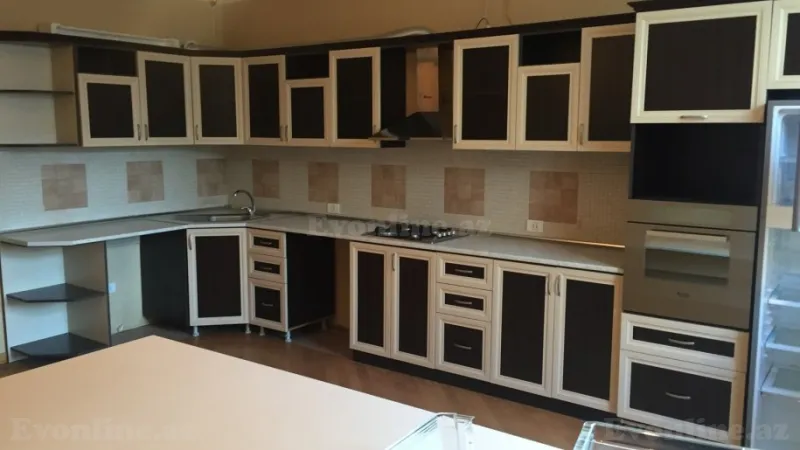 Kirayə verilir Ofis 320 m² Xətai m. - şəkil 3