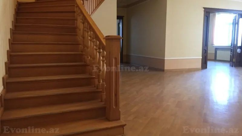 Kirayə verilir Ofis 320 m² Xətai m. - şəkil 8