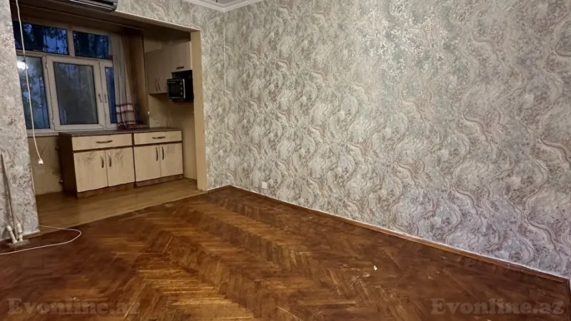 Satılır 3 otaqlı Mənzil Köhnə tikili 60 m² 3-cü mikrorayon - şəkil 2