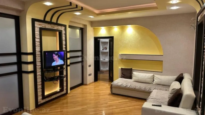 Satılır 3 otaqlı Mənzil Yeni tikili 130 m² Nizami m. - şəkil 2