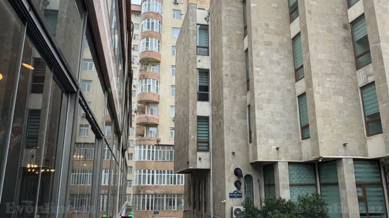 Satılır Ofis 59.3 m² Yasamal - şəkil 16