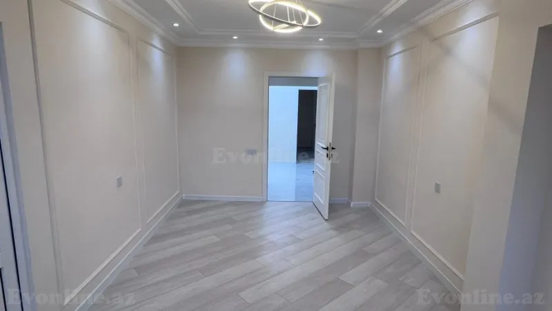 Satılır 4 otaqlı Mənzil Köhnə tikili 105 m² Xalqlar Dostluğu m. - şəkil 3