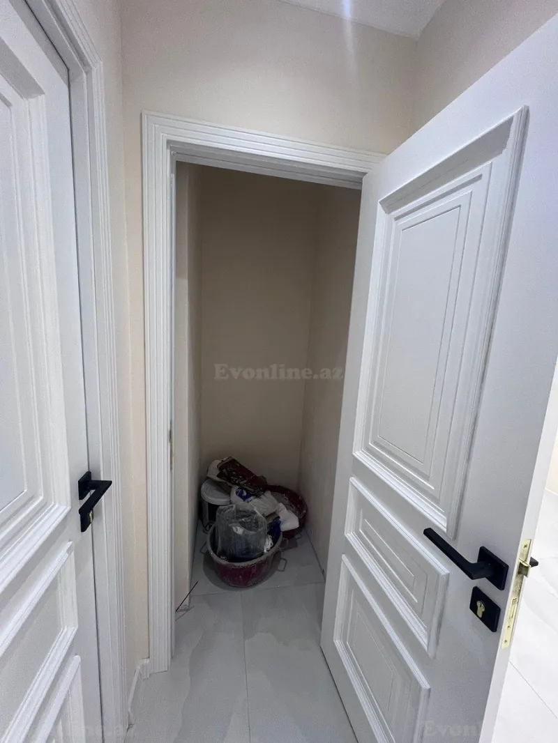 Satılır 4 otaqlı Mənzil Köhnə tikili 105 m² Xalqlar Dostluğu m. - şəkil 15