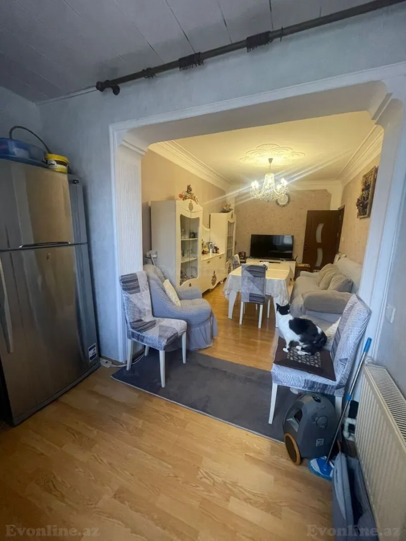 Satılır 4 otaqlı Mənzil Köhnə tikili 80 m² Köhnə Günəşli - şəkil 2