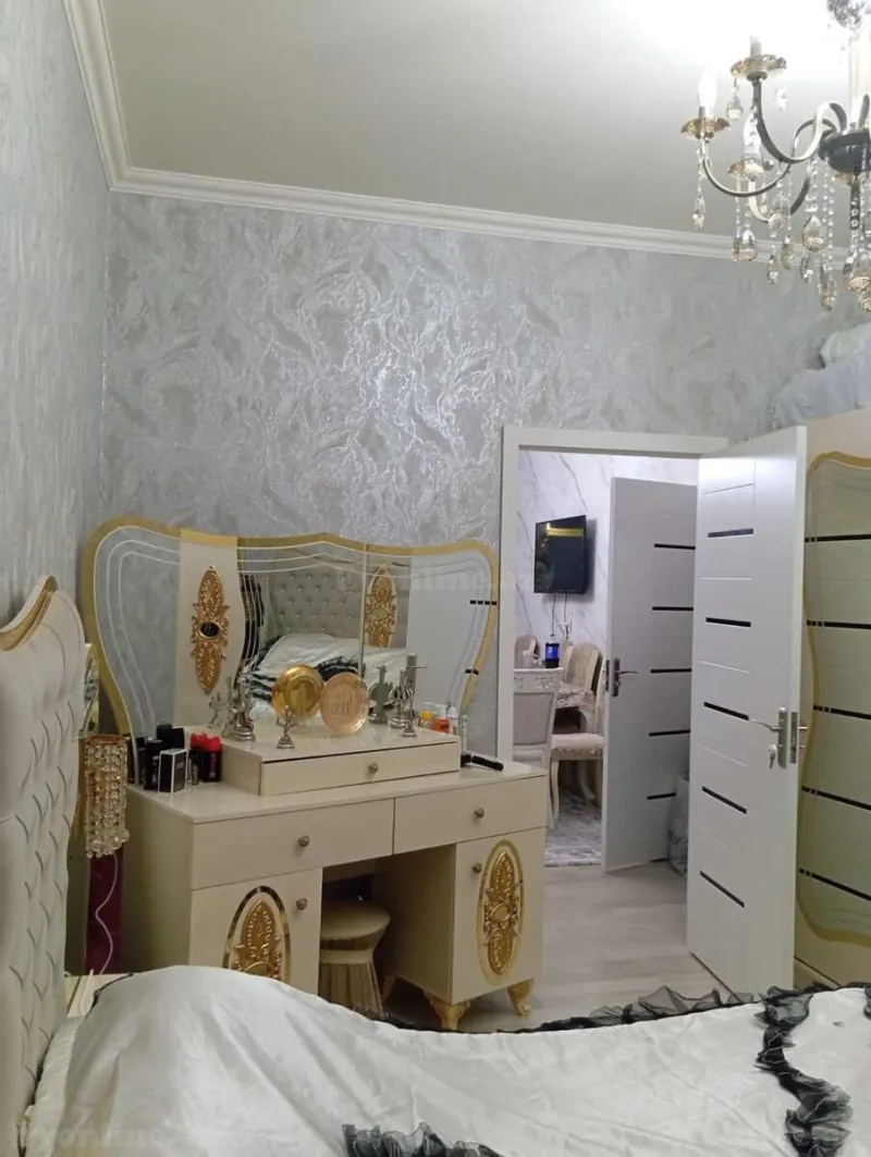 Satılır 2 otaqlı Mənzil Köhnə tikili 60 m² 2-ci mikrorayon - şəkil 4