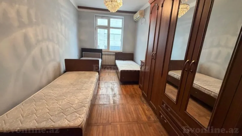 Kirayə verilir 3 otaqlı Mənzil Köhnə tikili 70 m² Nəriman Nərimanov m. - şəkil 7